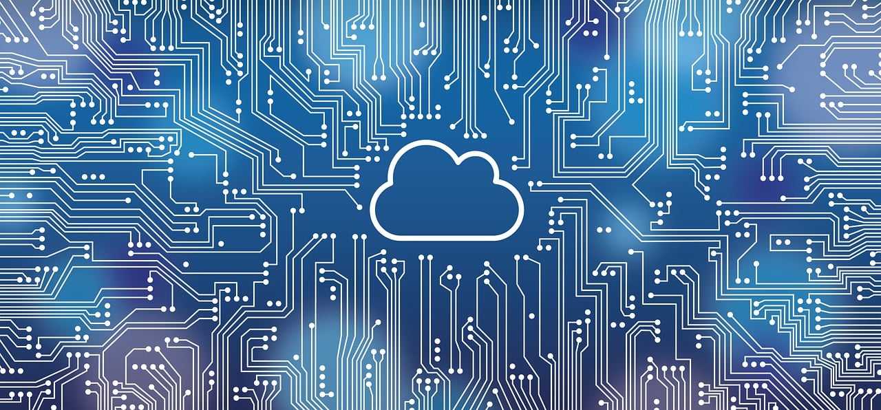 Una nuvola con molti punti di connessione