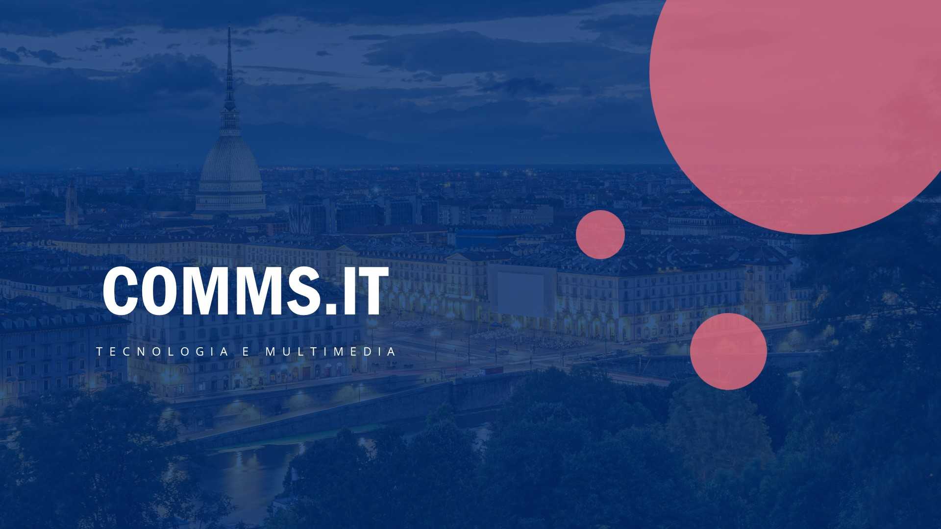 Panorama della città di Torino con il marchio di COMMS.IT